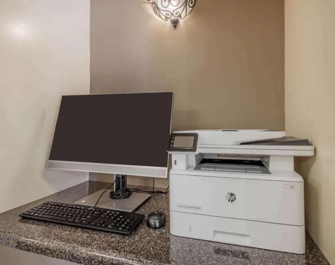 Sonesta Simply Suites St Louis Earth City Екстериор снимка