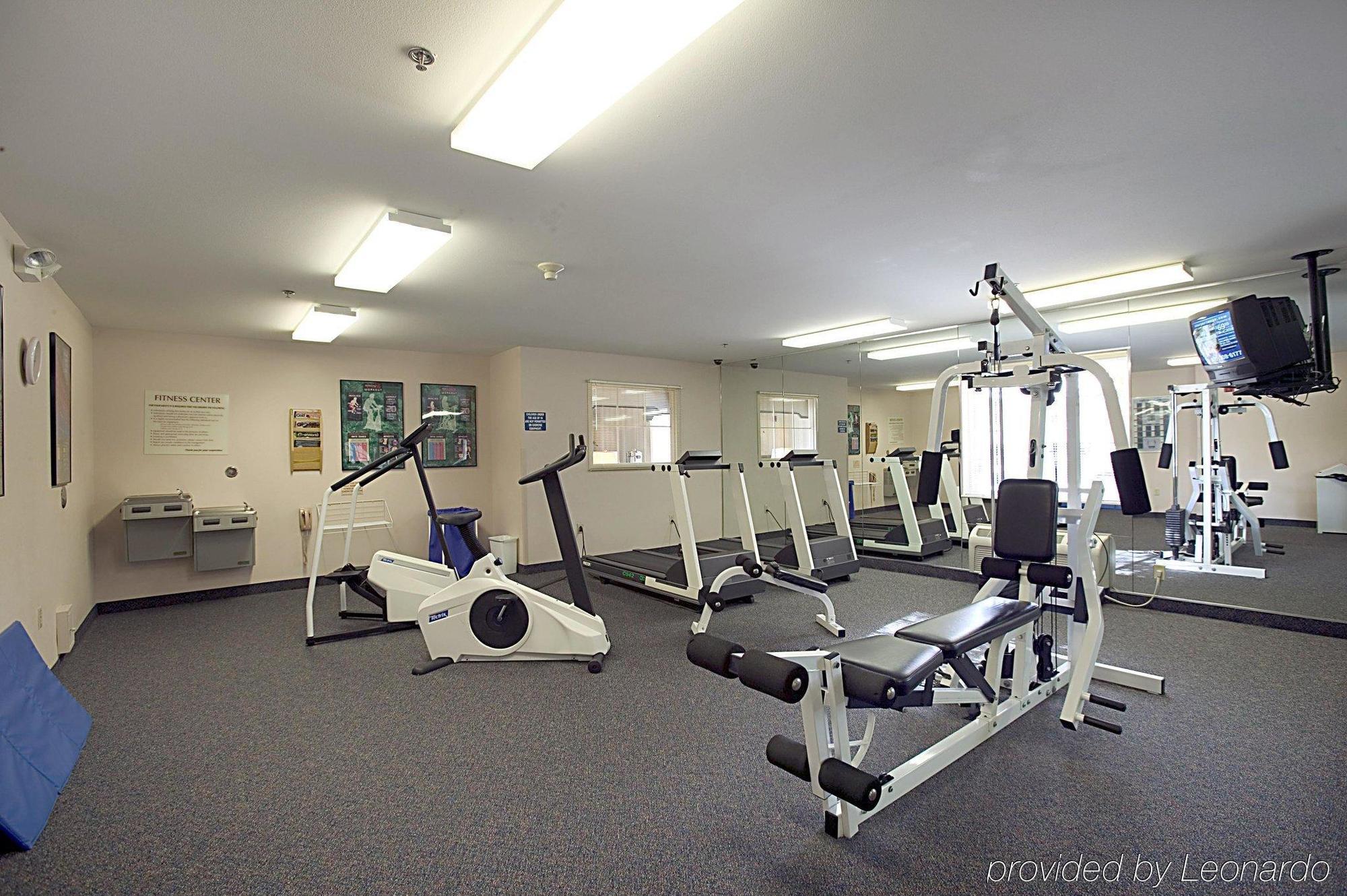 Sonesta Simply Suites St Louis Earth City Съоръжения снимка